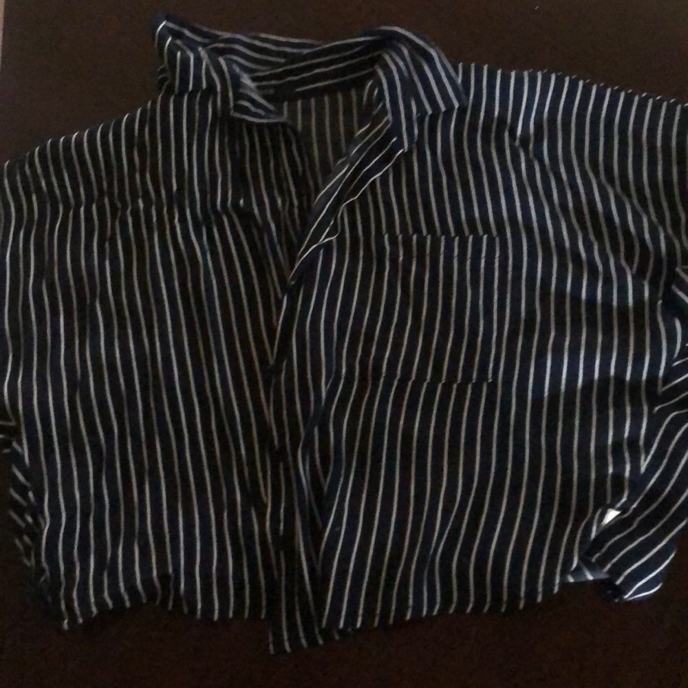 Navy blue button down cropped top